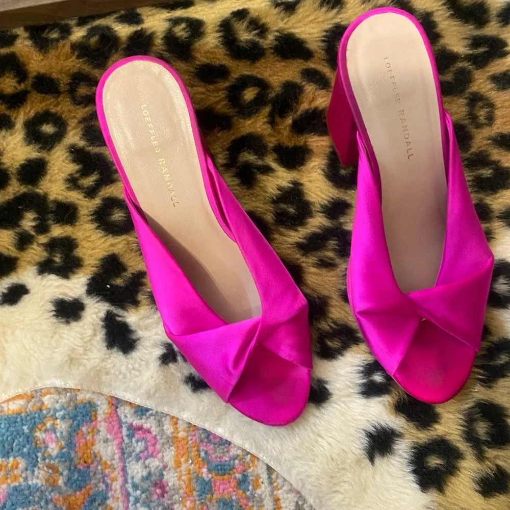 Loeffler Randall Pink Heels - Picture 1 of 8